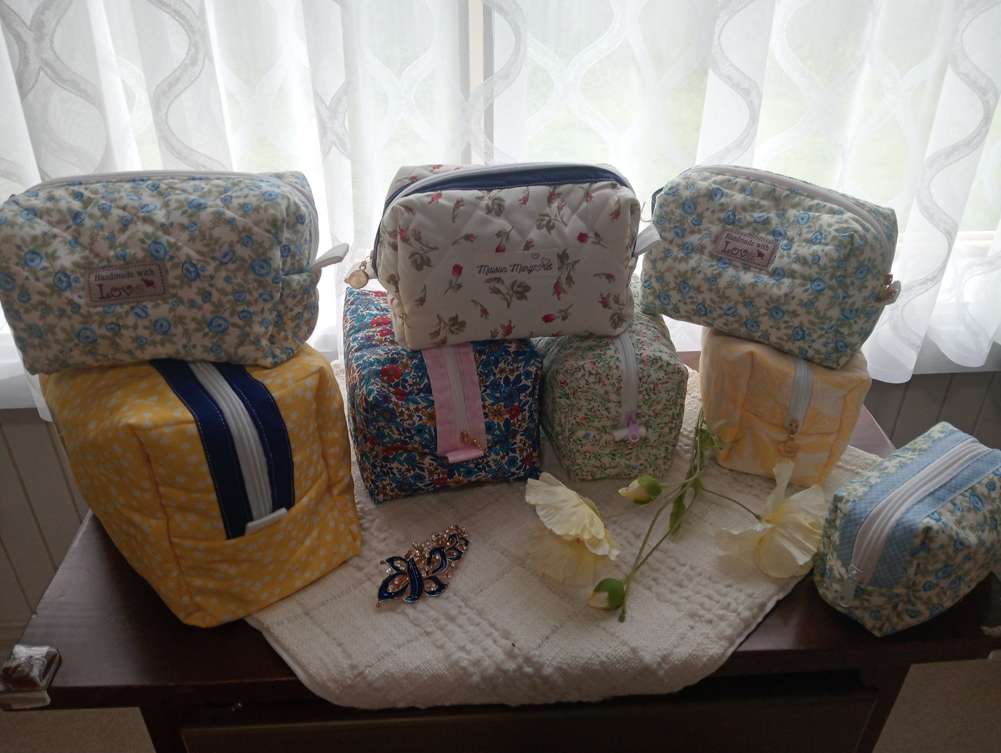 Handmade Boxy Makeup Case l Spring Garden l Quilted Cosmetic Bag l Cotton Toiletry Case with Pink/White check Gingham Lining. (Copy)