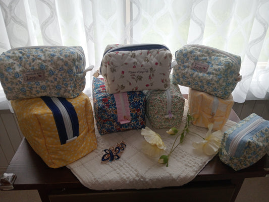 Handmade Boxy Makeup Case l Spring Garden l Quilted Cosmetic Bag l Cotton Toiletry Case with Pink/White check Gingham Lining. (Copy)